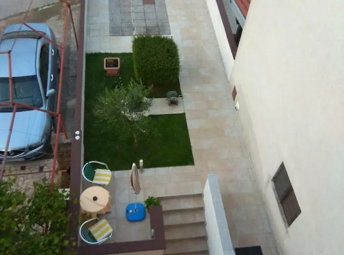 Lorber House Stinjan شقة بولا